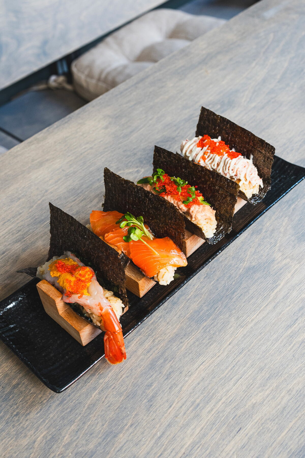 Hand rolls